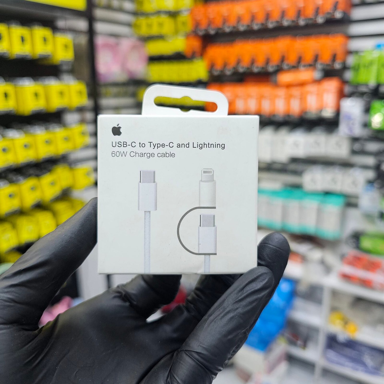 20251031_120925 60W 2-in-1 USB-C to USB-C & Lightning Charge Cable 1m - Image 1